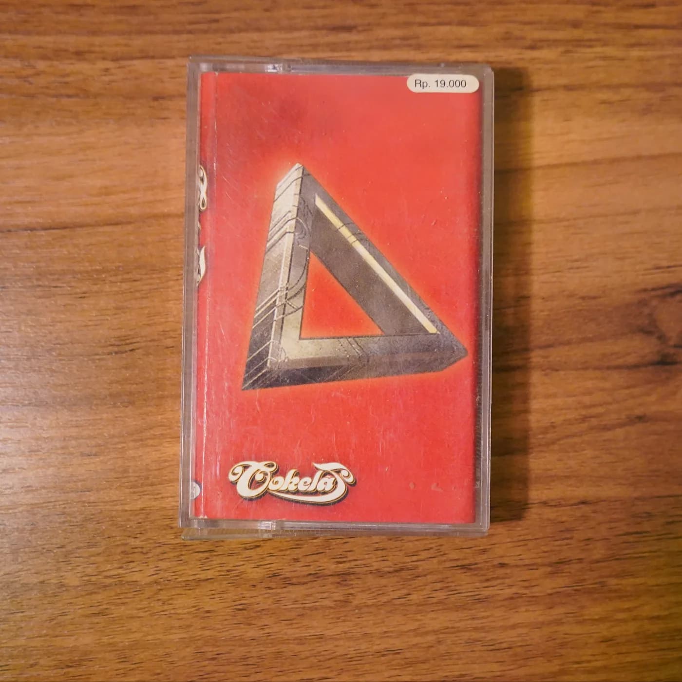 Cokelat — Cokelat — sampul depan